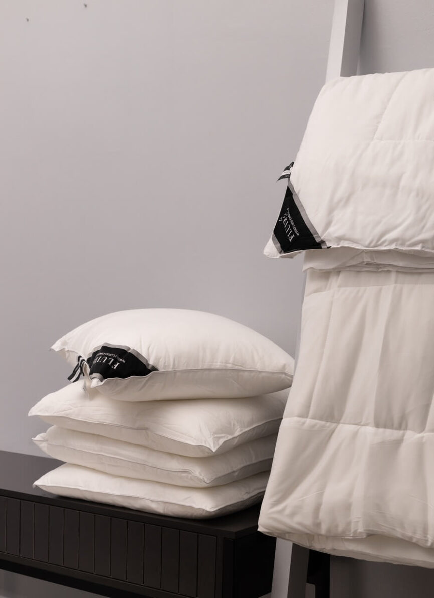 Fiber gel pillow with cooling microfibers 2 duvets